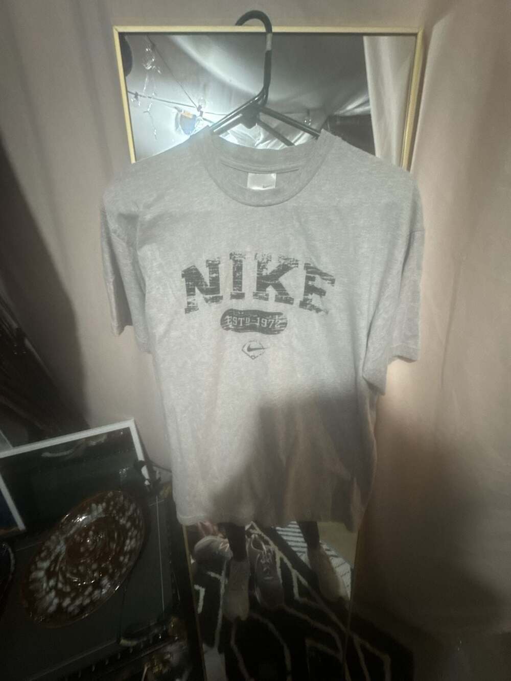 Nike EST-1972 Collegiate Graphic T-Shirt Gray
